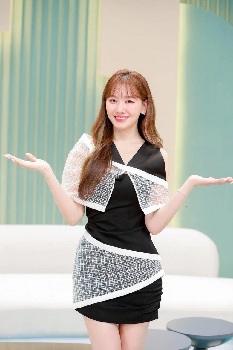 Hari won xuất hiện với kiểu tóc vuốt ngược dìm nhan sắc cđm đồn đoán người đẹp muốn nổi loạn tuổi 40