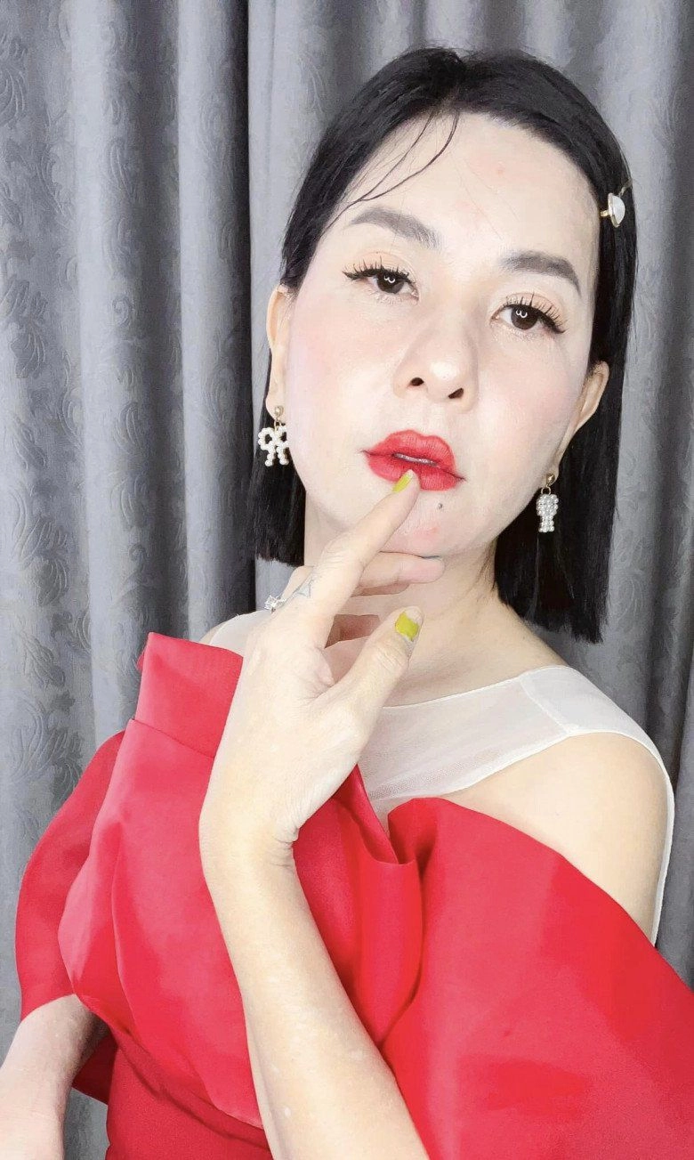 Hậu chia tay kiều minh tuấn cát phượng khăng khăng đẹp tự nhiên 100 nhưng nay quay xe thừa nhận đụng dao kéo