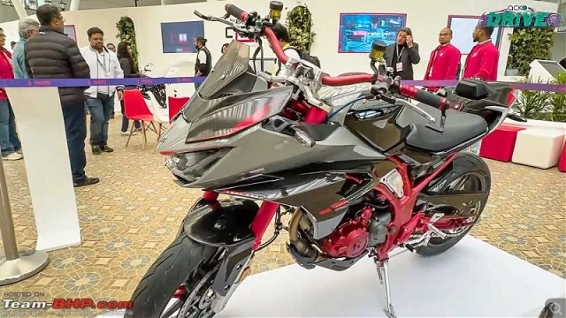 Hero motocorp trình làng mô tô phiên bản giới hạn karizma ce