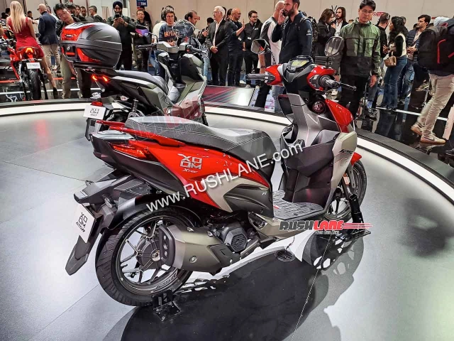 Hero xoom 125r gây ấn tượng bởi thiết kế khoe trọn vẻ đẹp mâm sau
