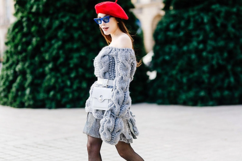 Hồ quỳnh hương khoe street style giáng sinh đẹp lung linh giữa lòng paris