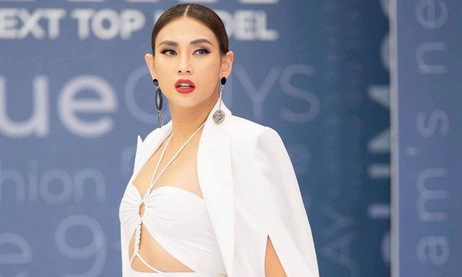 Hoa hậu có vòng 1 đẹp nhất việt nam khoe visual lúc mới vào nghề nhận khó ra vì khác một trời một vực