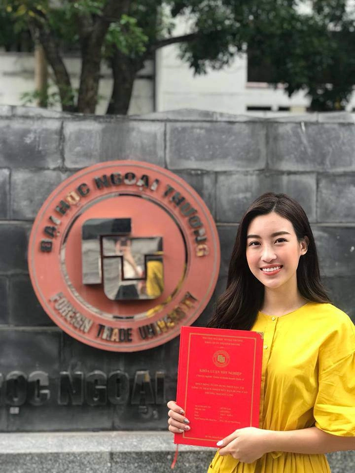 Hoa hậu việt nam đầu tiên quay lại ghế nóng giám khảo sau 30 năm