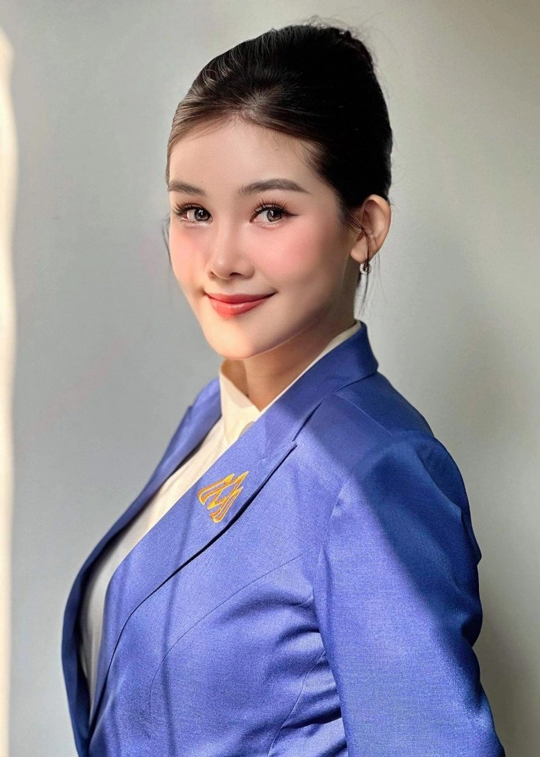Hoa hậu việt vất vả chăm con trước khi đi dạy mỗi sáng nhan sắc tươi như hoa nhờ hai nguyên tắc