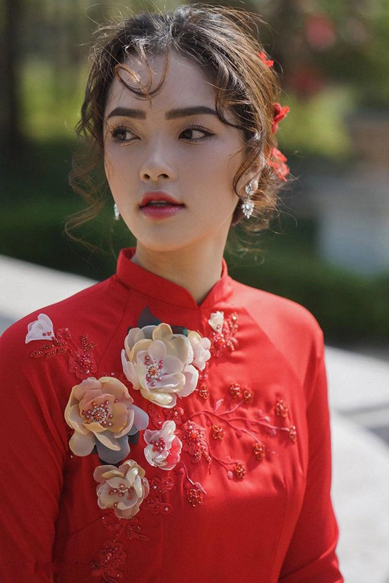 Hoa mắt với quá nhiều mẫu áo dài cuối cùng cũng tìm ra 4 kiểu đẹp và nổi nhất