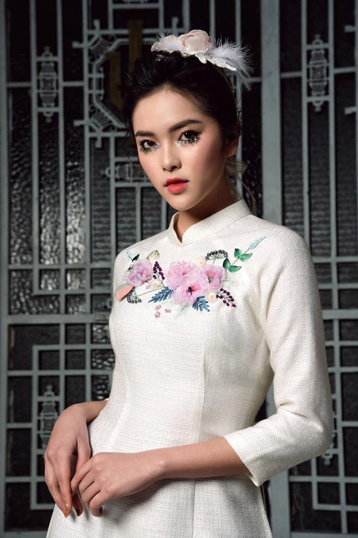 Hoa mắt với quá nhiều mẫu áo dài cuối cùng cũng tìm ra 4 kiểu đẹp và nổi nhất