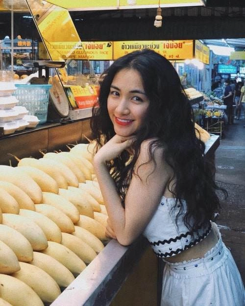 Hòa minzy giả vờ muốn chui xuống hố khi cắt tóc bob ngắn cũn cỡn và cái kết