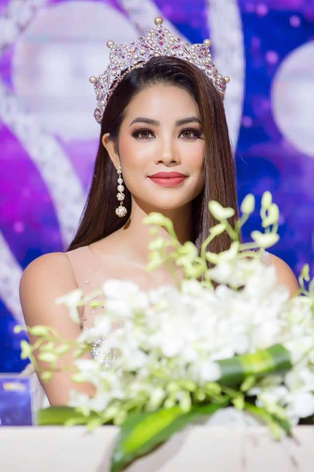 Hoa tai ngọc trai sang chảnh nhưng già đó là bạn chưa biết được bí quyết của phạm hương