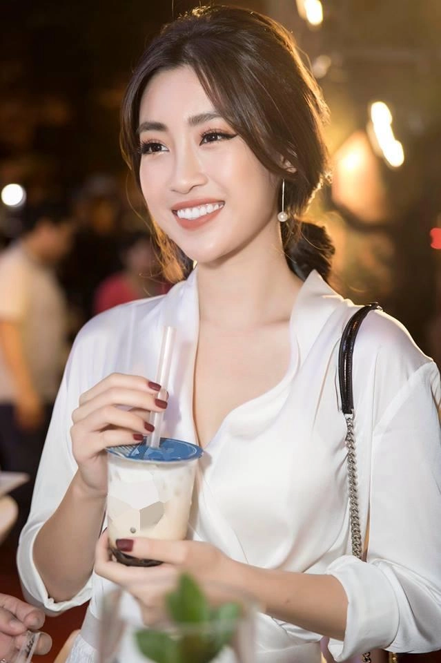 Hoa tai ngọc trai sang chảnh nhưng già đó là bạn chưa biết được bí quyết của phạm hương