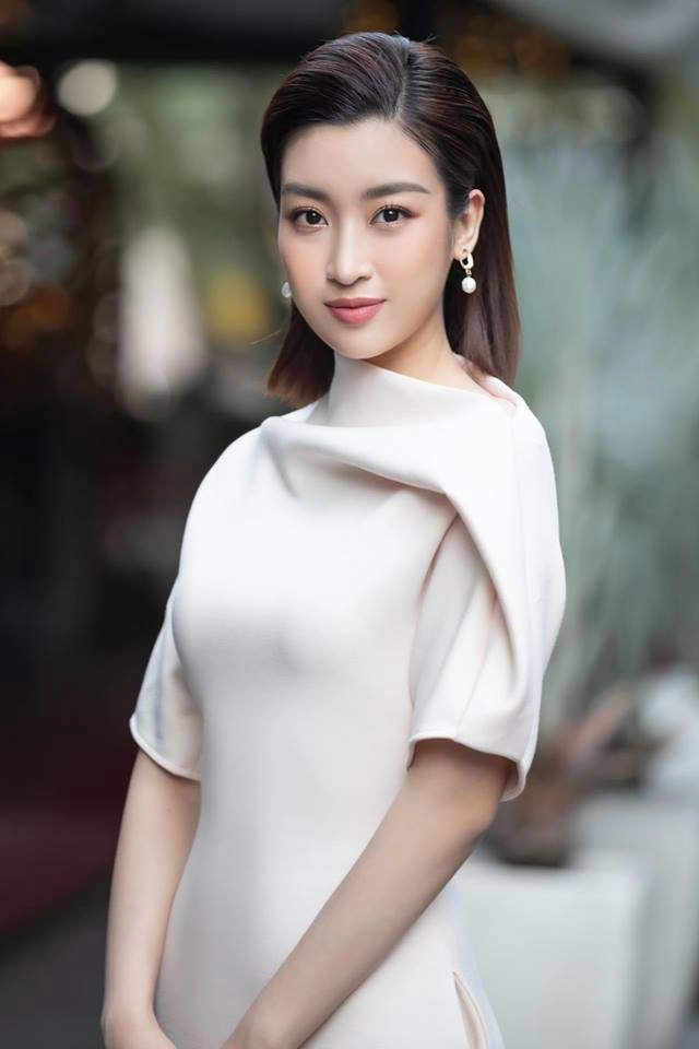 Hội bạn thân hoa hậu của vbiz nhan sắc thì toàn cực phẩm người thấp nhất đã 1m73