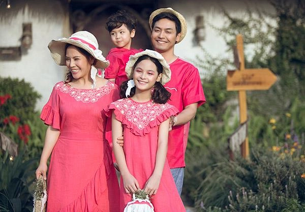 Hội con gái sao việt xinh như thiên thần mới nhất là công chúa lai nhà đoan trang