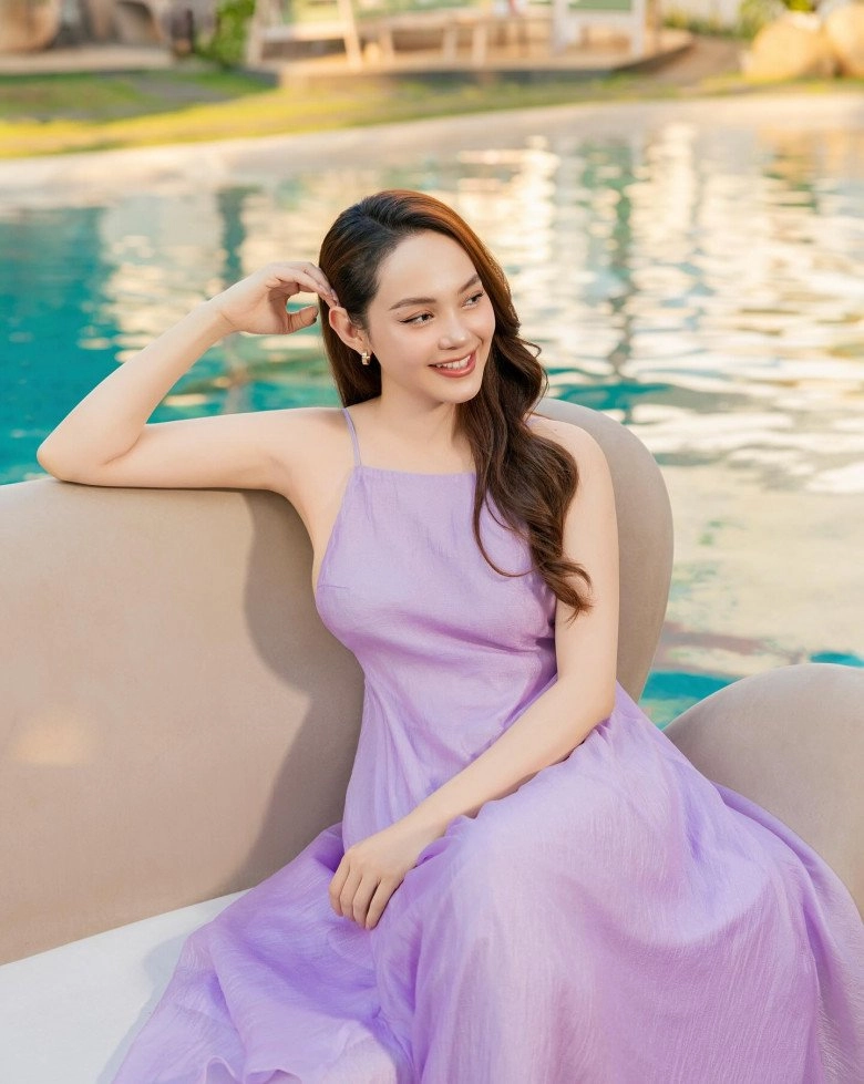 Hội gái một con trông mòn con mắt đứng cạnh ngọc trinh và tiểu vy không lép vế đẹp bất phân thắng bại