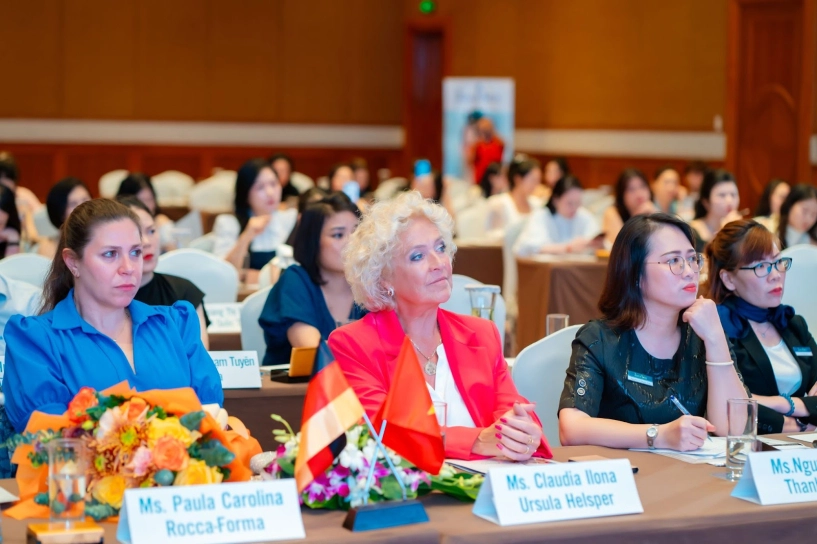 Hội nghị da liễu quốc tế jean darcel và bệnh viện da liễu hà nội diễn ra thành công tốt đẹp