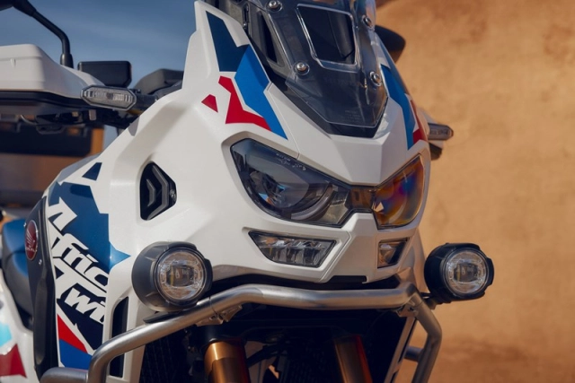 Honda nx500 2024 và africa twin 2024 có giá bán tại việt nam làm ae chơi xe mô tô thích thú