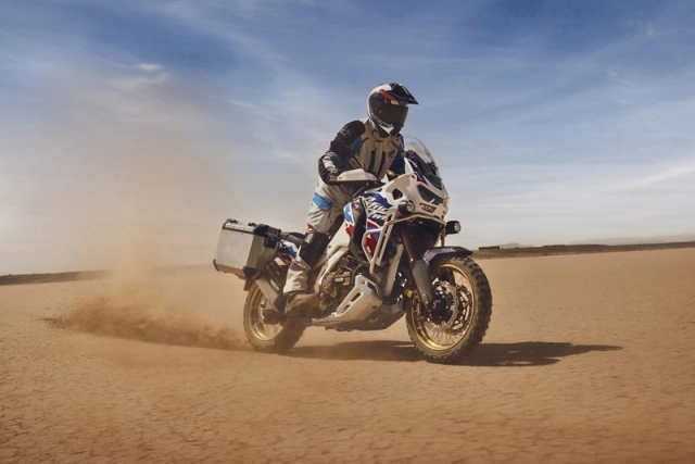 Honda nx500 2024 và africa twin 2024 có giá bán tại việt nam làm ae chơi xe mô tô thích thú