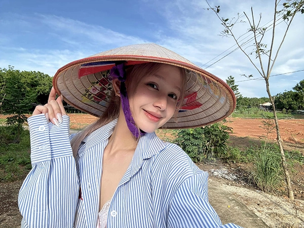 Hot girl xinh đẹp xoài non có làn da căng mọng nhờ dùng loại dưỡng chất này