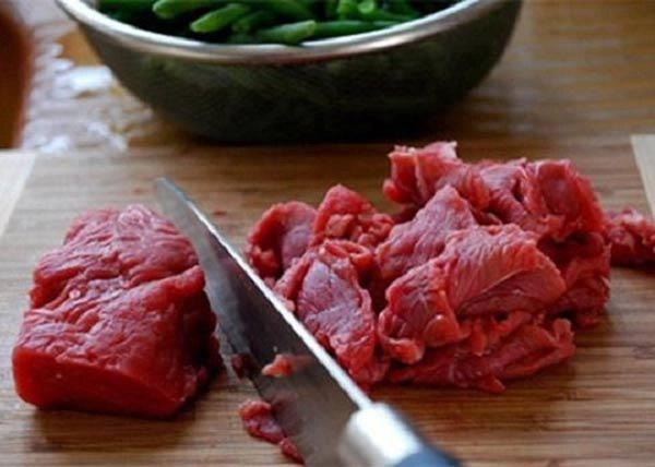 Hướng dẫn cách làm thịt bò xào hành tây đơn giản ngon đúng điệu