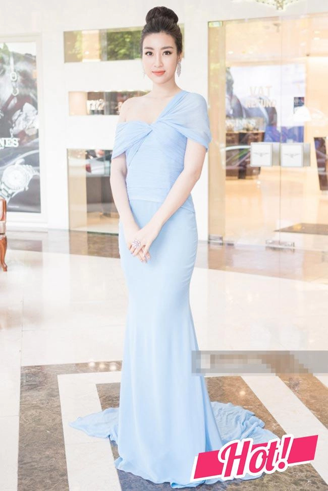 Hương giang khoe đường cong đẹp mỹ mãn mai phương thúy kém tinh tế khi chọn quần