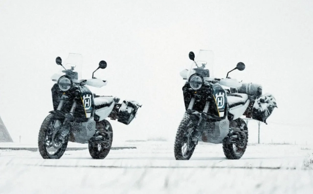 Husqvarna norden 901 expedition 2024 đề cao tính phiêu lưu hơn hẳn bản tiêu chuẩn