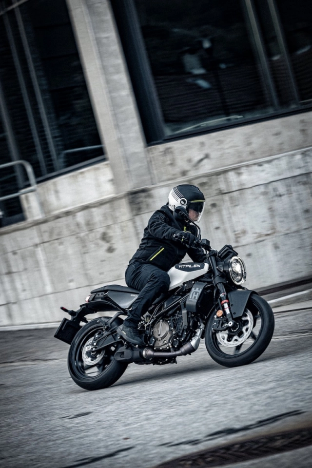 Husqvarna vitpilen 250 2024 bản nâng cấp toàn diện với giá bán hơn 60 triệu đồng