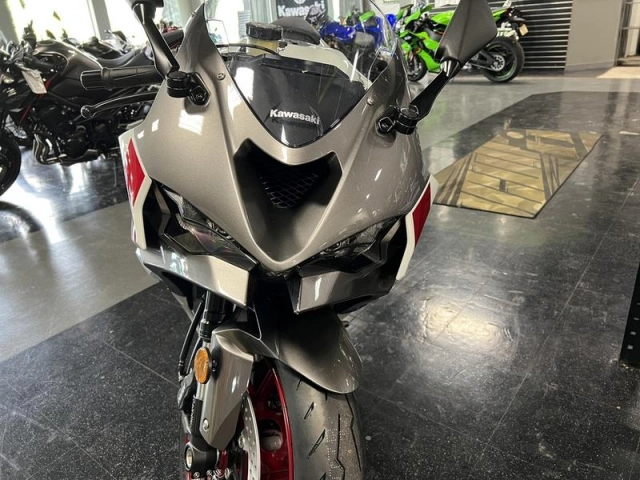 Kawasaki hé lộ ninja zx-6r hoàn toàn mới cho thị trường ấn độ tại ibw 2023