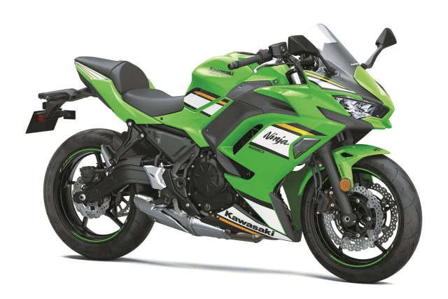 Kawasaki ninja 650 2025 ra mắt màu sắc mới vô cùng độc đáo