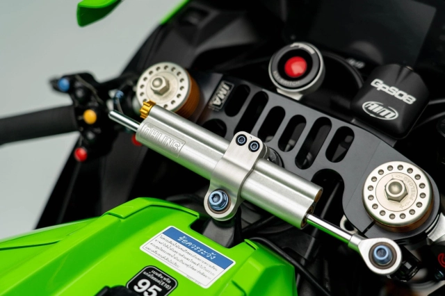 Kawasaki ninja zx-10r độ đặc sắc hóa thân thành xe đua wsbk