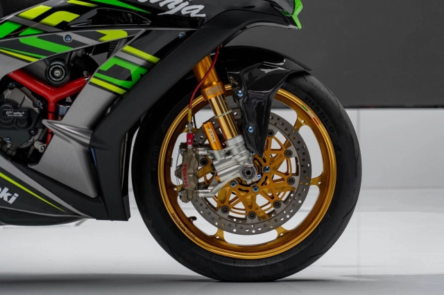 Kawasaki ninja zx-10r độ đặc sắc hóa thân thành xe đua wsbk