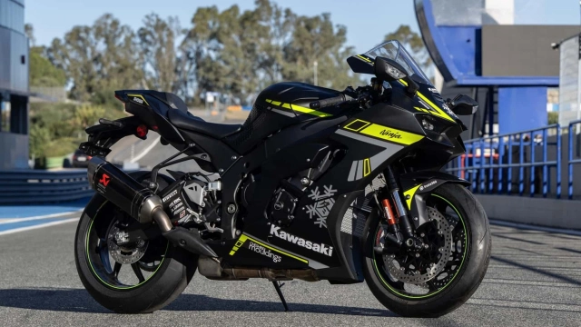Kawasaki ninja zx-10rr 2024 winter test - bản sao cuộc đua ra mắt với số lượng cực kỳ hạn chế