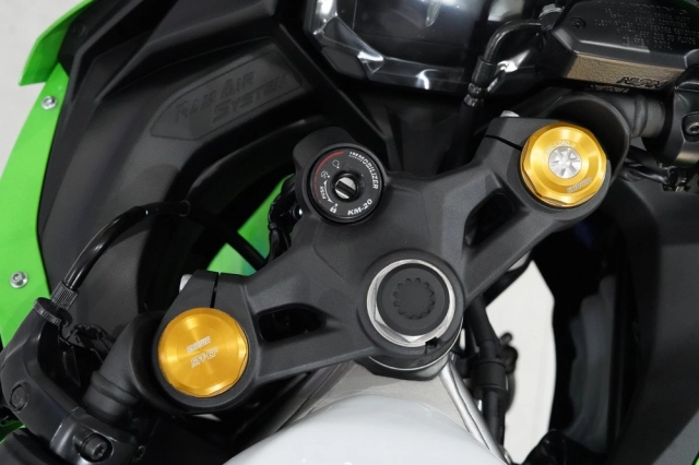 Kawasaki ninja zx-25rr 2024 phiên bản kỷ niệm 40 năm đã ra mắt rồi nè ae ơi