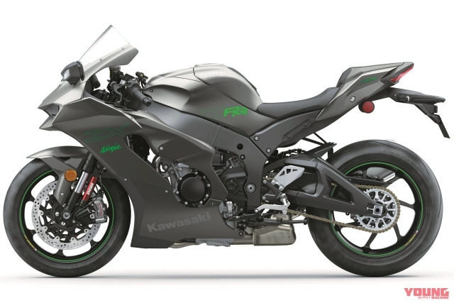 Kawasaki tiết lộ phiên bản krt 2025 cuối cùng của gia đình ninja