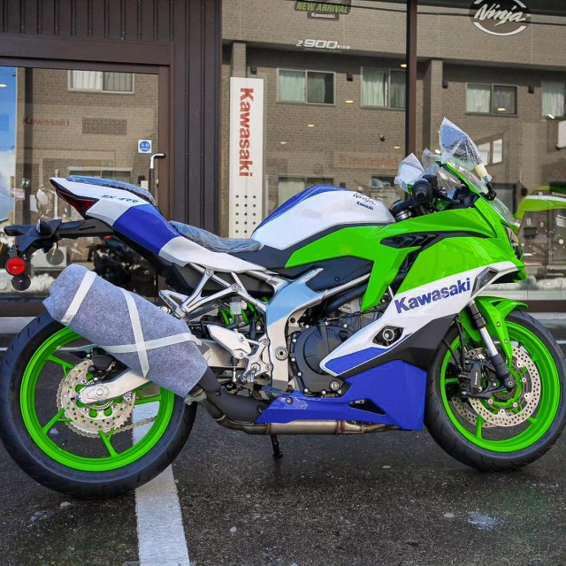 Kawasaki việt nam chính thức nhận cọc zx-4r với giá bán hơn 240 triệu đồng
