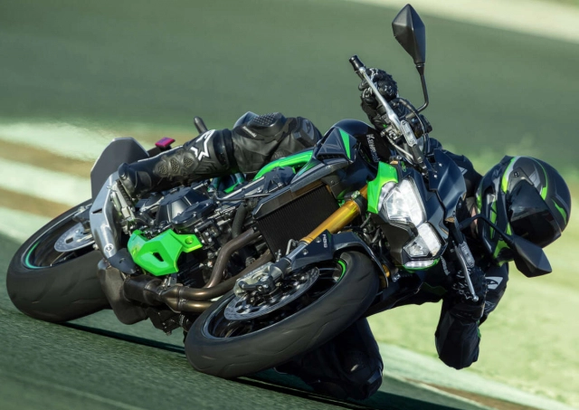 Kawasaki z900 se z900 abs 2024 màu mới dành cho thị trường châu á