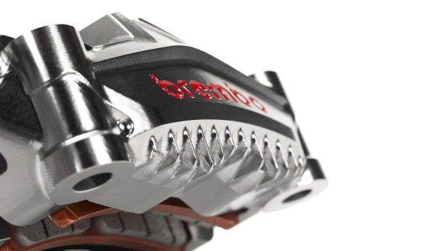 Kẹp phanh brembo gp4-motogp 2024 mới được thiết kế dành cho những chiếc superbike hàng đầu