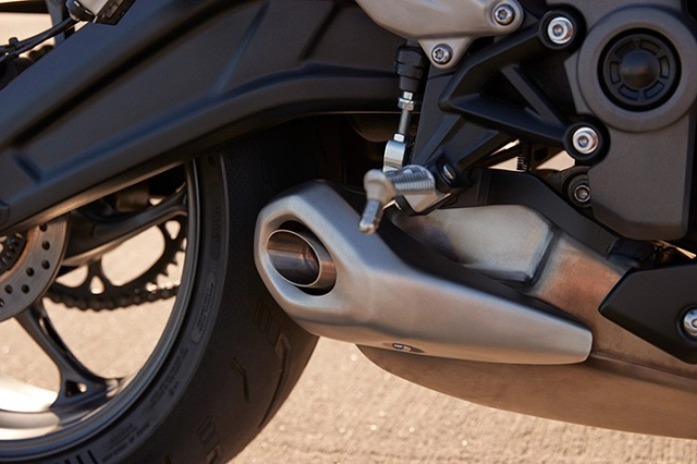 Khám phá chi tiết triumph daytona 660 2024 mẫu supersport hạng trung vừa ra mắt