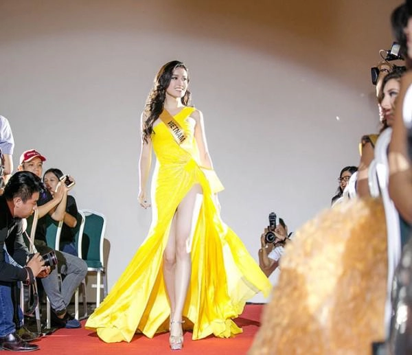 Khi mốt khoe chân dài lưng trần tích cực được lăng xê và không có dấu hiệu giảm nhiệt