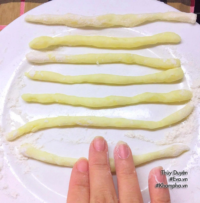 Khoai tây que chiên cho bé nhâm nhi cuối tuần
