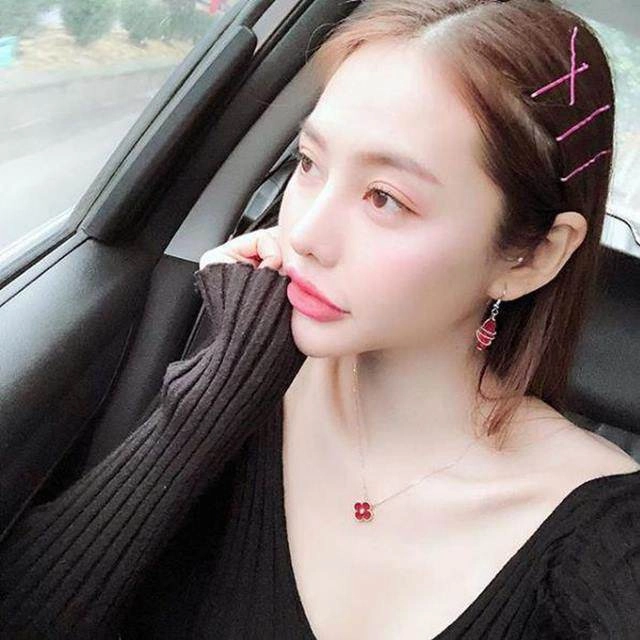 Khoe ảnh đẹp nhưng bị chê môi tều như mỏ vịt linh chi lập tức đáp trả gay gắt