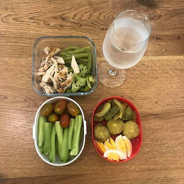 Không còn sồ sề siêu vòng 1 thủy top khoe khéo body săn chắc vòng 1 đẫy đà hơn xưa