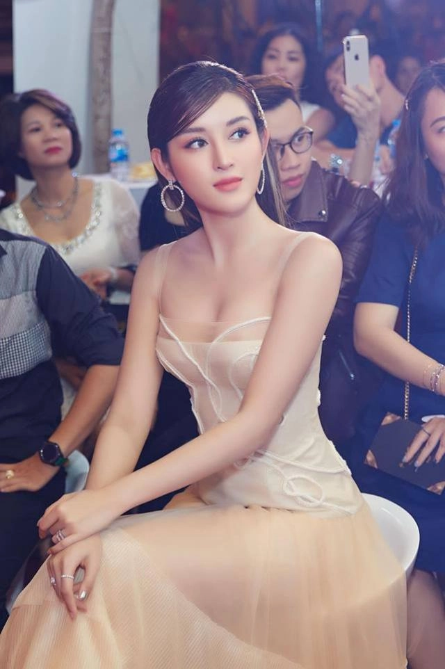 Không kêu fan đầu thai như phạm hương huyền my trả lời cực khéo khi được hỏi câu này