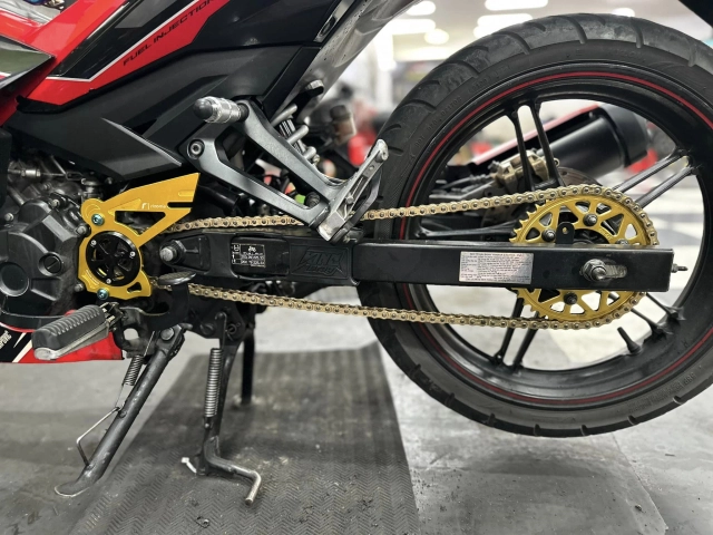 Kiểm tra xe máy với 7 điểm quan trọng trước khi về quê ăn tết