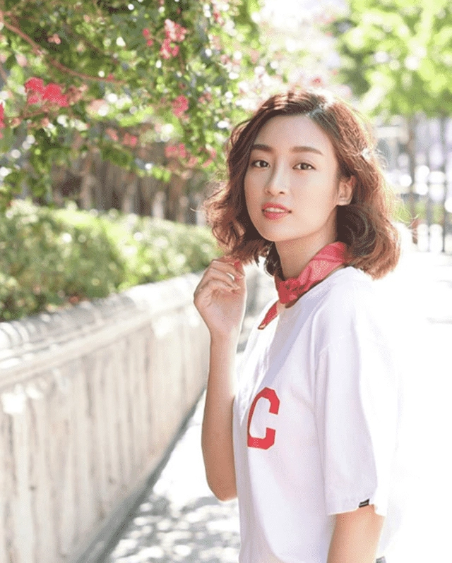 Kiểu tóc ngắn uốn đẹp trẻ trung cho bạn gái hot nhất năm 2019