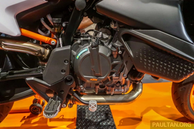 Ktm 890 smt 2024 hiện đã có mặt tại châu á giá từ 500 triệu đồng