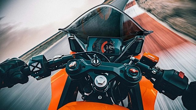 Ktm rc 390 2024 sắp ra mắt với hai màu sơn mới