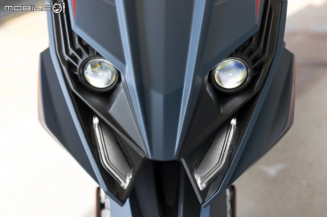 Kymco ra mắt rcs moto 150 - sinh ra dành cho người nghiện trà sữa