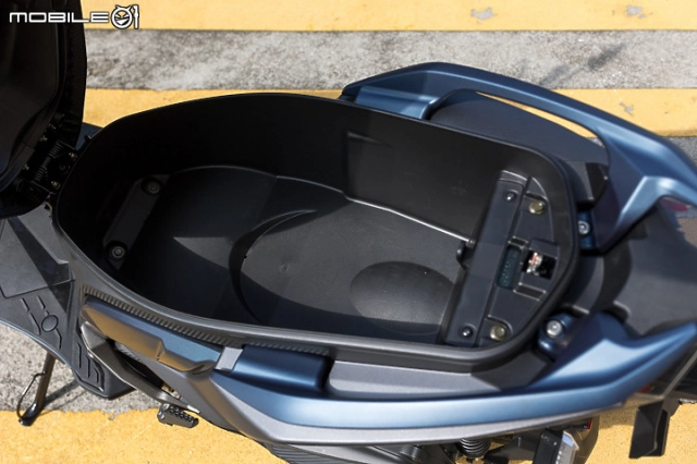 Kymco ra mắt rcs moto 150 - sinh ra dành cho người nghiện trà sữa