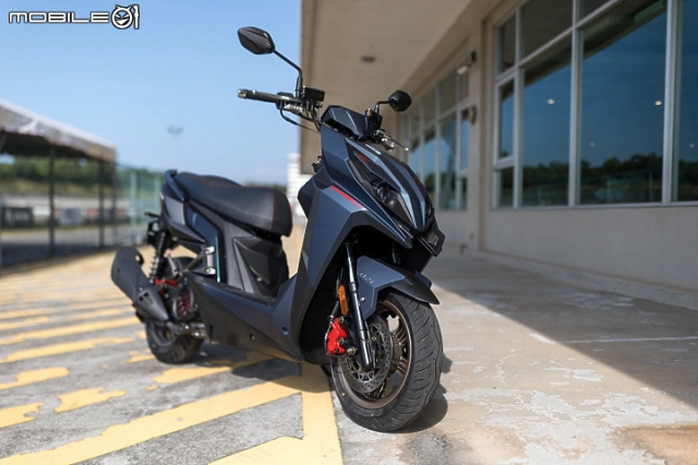 Kymco ra mắt rcs moto 150 - sinh ra dành cho người nghiện trà sữa