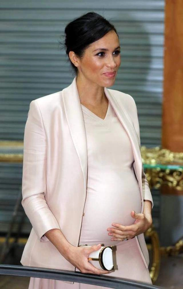Là bà bầu ham hố khó tính nhất nước anh nhưng không thể phủ nhận điều này ở meghan