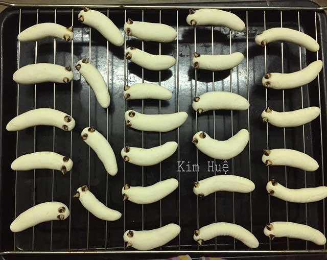 Làm bánh đuông dừa bị cắm sừng nhưng thành phẩm nhận được khiến ai cũng hết hồn