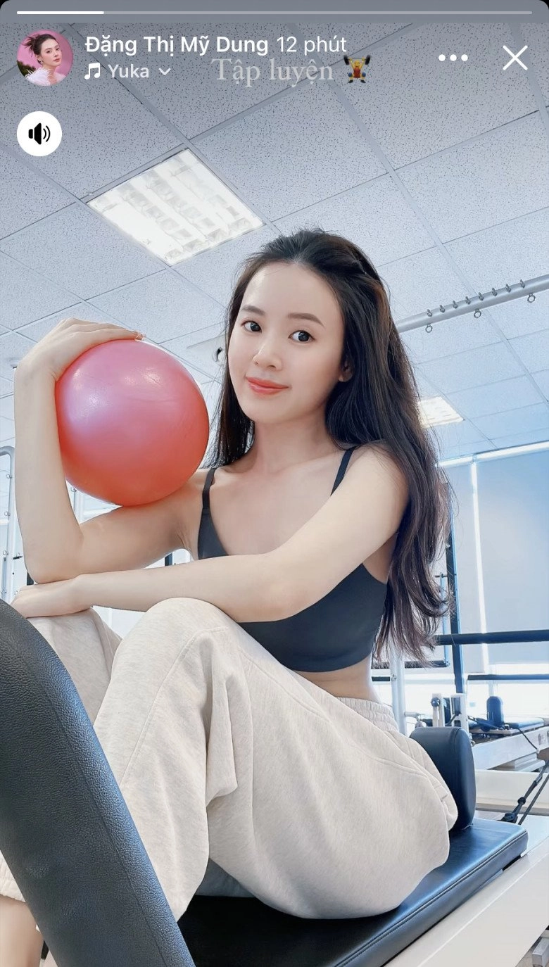 Làm dâu hào môn midu không quên làm 3 việc để cải lão hoàn đồng rủ ông xã cùng áp dụng